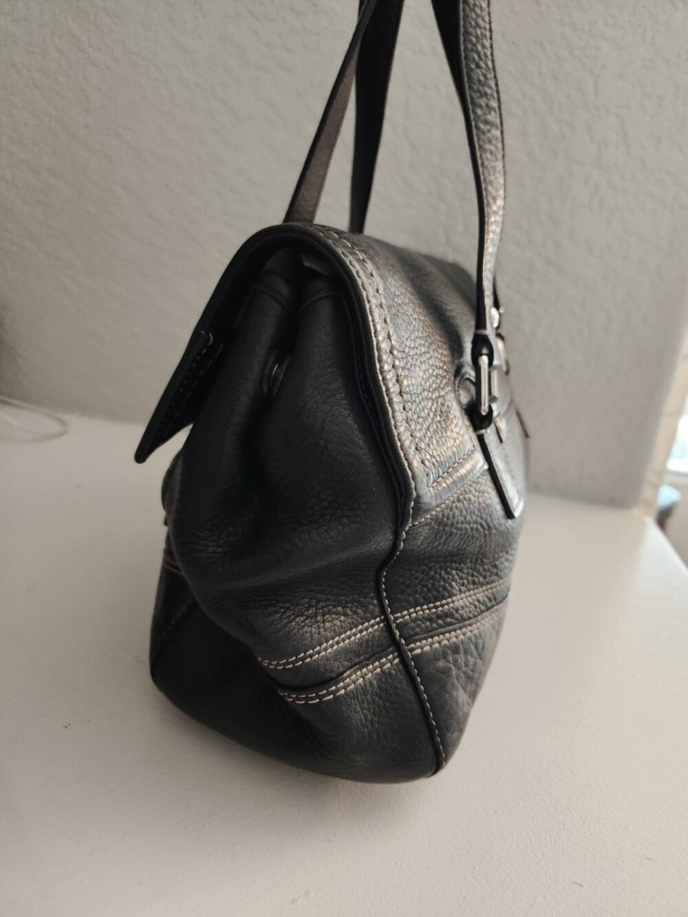 Like New Coach Hampton Black Leather Handbag Purse - Gem